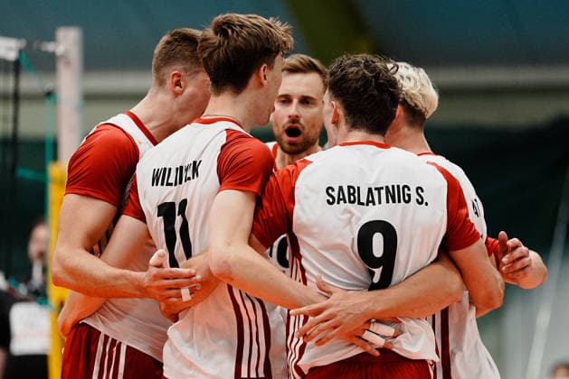 VOLLEYBALL - OEVV, AUT vs ESP, test match STEINBRUNN,AUSTRIA,29.MAY.26 - VOLLEYBALL - OEVV, Oesterreichischer Volleyball Verband, test match, Austria vs Spain. Image shows the rejoicing of team Austria.  GEPAxpictures xKevinxKada