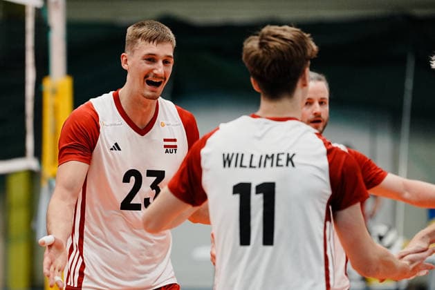 VOLLEYBALL - OEVV, AUT vs ESP, test match STEINBRUNN,AUSTRIA,29.MAY.26 - VOLLEYBALL - OEVV, Oesterreichischer Volleyball Verband, test match, Austria vs Spain. Image shows the rejoicing of Mathaeus Jurkovics, Tobias Willimek and Max Thaller (AUT).  GEPAxpictures xKevinxKada