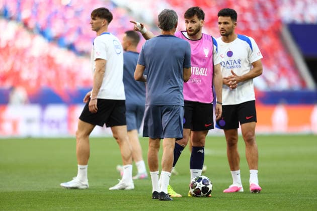 May 29, 2026, Budapest, Hungary: KHVICHA KVARATSKHELIA in the last PSG training session ahead of the UEFA Champions League 2025 26 final between Paris Saint-Germain and Arsenal FC at the Puskas Arena in Budapest, Hungary. Budapest Hungary - ZUMAc179 20260529_zep_c179_034 Copyright: xMickaelxChavetx