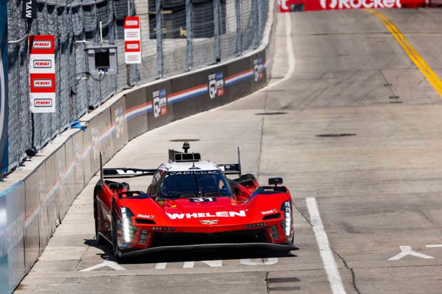 AUTO - IMSA - DETROIT SPORTS CAR CLASSIC 2026 31 AITKEN Jack (gbr), BAMBER Earl (nzl), Cadillac Whelen, Cadillac V-Series.R, action during the Chevrolet Detroit Sports Car Classic, 5th round of the 2026 2026 IMSA SportsCar Championship, on the Streets of Detroit, from May 29 to 31, 2026 in Detroit, Michigan, United States of America - DetroitUnited States Copyright: xJULIENxDELFOSSEx