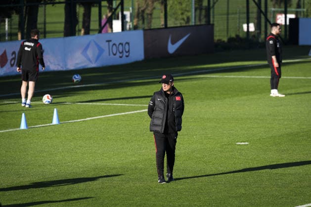Turkish National Football Team training session ISTANBUL, TURKIYE - MAY 29: Turkish National Football Team head coach Vincenzo Montella, leads the training session ahead of the 2026 FIFA World Cup, WM, Weltmeisterschaft, Fussball at Hasan Dogan National Teams Camp and Training Facilities in Istanbul, Turkiye on May 29, 2026. Beyza Comert Anadolu Istanbul Turkey. Editorial use only. Please get in touch for any other usage.  Copyright: x2026xAnadoluxBeyzaxComertx