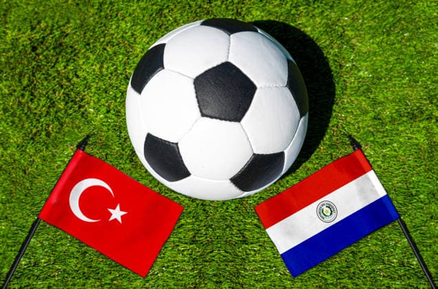 May 22, 2026: PHOTO MONTAGE, 2026 FIFA World Cup, WM, Weltmeisterschaft, Fussball National flags of Turkey and the Netherlands with a soccer ball on the field. Illustrative image for the group stage match on June 20 at the 2026 FIFA World Cup *** FOTOMONTAGE, Fußball-Weltmeisterschaft 2026: Nationalflaggen von Türkei und Niederlande mit Fußball auf Rasen. Symbolbild zum WM-Gruppenspiel am 20 Juni bei der FIFA Fussball-Weltmeisterschaft 2026