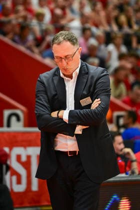 Branislav Ignjatovic 2 Bundesliga Pro A, play off, semi-final 4 game, 46ers, basketball, basketball season 2025 2026, BBL, Germany, Gießen 46ers Bozic Estriche Knights Kirchheim, Gießen in red, men, Kirchheim black