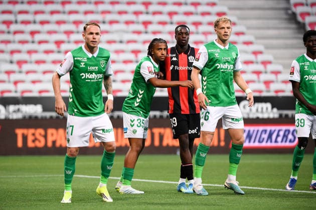 OGC Nice v AS Saint-Etienne - Ligue 1 McDonald s 2025 2026 - Relegation Promotion Playoffs 39 Djibril COULIBALY (ogcn) - 35 Luan GADEGBEKU (asse) - 06 Maxime BERNAUER (asse) during the Ligue 1 Relegation Promotion Playoffs matchs between Nice and Saint-Etienne at Allianz Riviera on May 29, 2026 in Nice, France. Nice France  Copyright: xFEPx 776502581