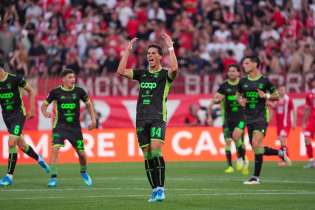 Tommaso Cassandro del Catanzaro durante la partita tra Monza e Catanzaro, del Campionato italiano di calcio Serie BKT 2025 2026, Venerdi 29 Maggio 2026, - calcio ( Photo by Alessio Morgese LaPresse )  Copyright: xAlessioxMorgesex xLaPressex