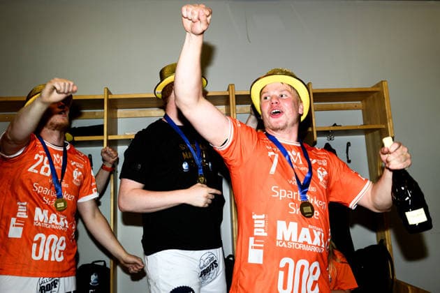 260529 IFK Kristianstads Axel Mansson cheers after the final four in the Mens Handball League between HK Malmö and IFK Kristianstad on May 29, 2026 in Malmö  Copyright: MATHILDAxSCHULER BB260529MA108