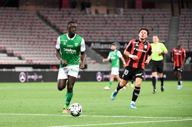 OGC Nice v AS Saint-Etienne - Ligue 1 McDonald s 2025 2026 - Relegation Promotion Playoffs 08 Dennis APPIAH (asse) during the Ligue 1 Relegation Promotion Playoffs matchs between Nice and Saint-Etienne at Allianz Riviera on May 29, 2026 in Nice, France. Nice France  Copyright: xFEPx 776502581
