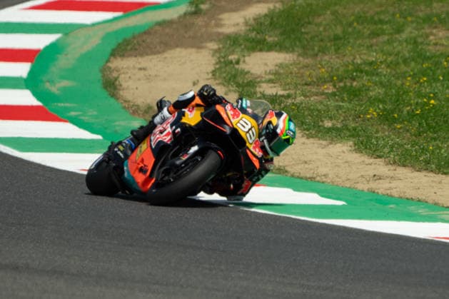 MotoGP of Italy - Free Practice Brad Binder of Red Bull KTM Factory Racing participates in the Gran Premio d Italia Brembo Grand Prix Free Practice Friday MotoGP at Autodromo Internazionale del Mugello in Scarperia, Italy, on May 29, 2026. Mugello Scarperie e Sanpiero Italy  Copyright: xFabioxAvernax originalFilename:averna-granprem260529_npgbf.jpg