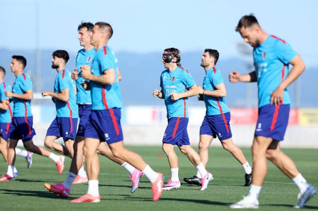 Croatia training session - Day 5 Luka Modric wore a protective face mask during his first training session with Croatia at Stadion Rujevica in Rijeka, Croatia, on May 29, 2026, after joining the national team, Nationalteam camp ahead of friendly matches against Belgium and Slovenia.  NelxPavletic PIXSELL