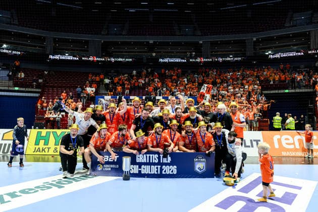 260529 IFK Kristianstads team cheers after the final four in the Mens Handball League between HK Malmö and IFK Kristianstad on May 29, 2026 in Malmö  Copyright: MATHILDAxSCHULER BB260529MA128