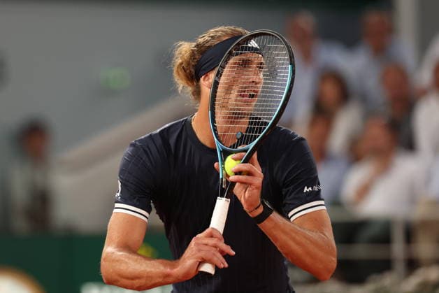 ROLAND GARROS 2026 Thierry Larret MAXPPP - PARIS (75) 29 05 2026 Thierry Larret Maxppp. Tennis. Roland Garros 2026. Internationaux de France de tennis. Stade Roland Garros, Paris (75). Le 29 Mai. Court Philippe CHATRIER : Quentin HALYS (FRA) vs Alexander ZVEREV (GER). -- Roland Garros French Open tennis tournament, in Paris, France, on 29 May 2026 PARIS (75) STADE ROLAND GARROS PARIS ILE DE FRANCE FRANCE  Copyright: xMAXPPPxThierryxLarretx TLR202605290672 TLR202605290672