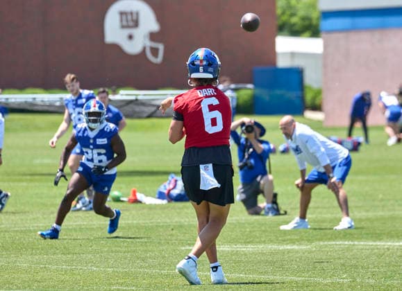 New York Giants quarterback Jaxson Dart (6) during organized team activities at the Quest Diagnostics Training Center in East Rutherford, New Jersey on Friday, May 29, 2026. CSM East Rutherford United States - ZUMAc04_ 20260529_zma_c04_004 Copyright: xDuncanxWilliamsx