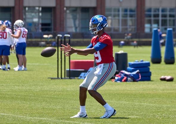 New York Giants quarterback Jameis Winston (19) during organized team activities at the Quest Diagnostics Training Center in East Rutherford, New Jersey on Friday, May 29, 2026. CSM East Rutherford United States - ZUMAc04_ 20260529_zma_c04_015 Copyright: xDuncanxWilliamsx