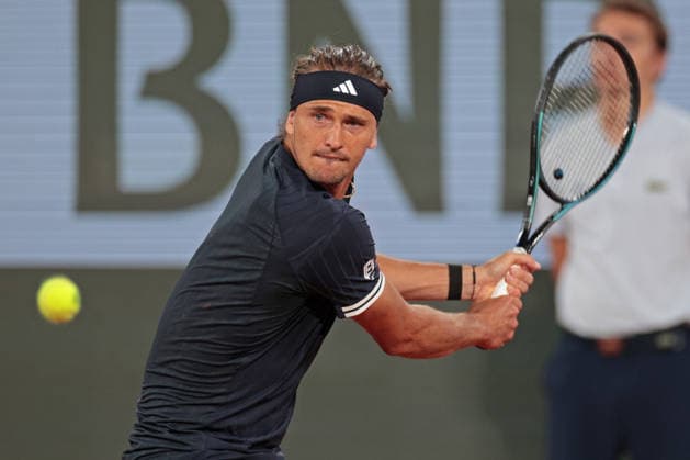 RECORD DATE NOT STATED 29th May 2026; Roland Garros, Paris, France; 2026 French Open Tennis, Day 11; Alexander Zverev (GER) on the backhand against Quentin Halys (FRA) JonxBromley