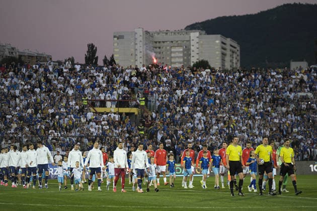 Bosnia and Herzegovina v North Macedonia - Friendlies SARAJEVO, BOSNIA AND HERZEGOVINA - MAY 29: Players enter the field ahead of the International Friendly, Länderspiel, Nationalmannschaft football match between Bosnia and Herzegovina and North Macedonia at the Asim Ferhatovic Hase Stadium in Sarajevo, Bosnia and Herzegovina, on May 29, 2026. Samir Jordamovic Anadolu Sarajevo Bosnia and Herzegovina. Editorial use only. Please get in touch for any other usage.  Copyright: x2026xAnadoluxSamirxJordamovicx