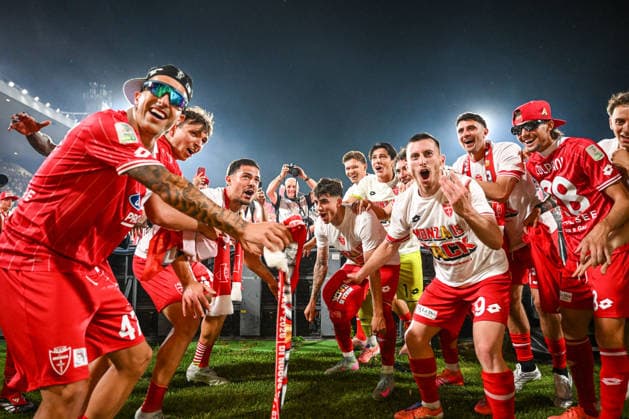 FOOTBALL - Serie B - Playoffs - Final - AC Monza vs US Catanzaro Photo by IPA ABACAPRESS.COM85170242 - Team Ac Monza celebrate prize improve player Serie B with fans during the Italian Serie BKT second leg Final football match between AC Monza and US Catanzaro on 29 of May 2026 at U-Power stadium in Monza, Italy. Photo Tiziano Ballabio Monza Italy  Copyright: xIPAxSport ABACAx