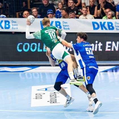 29 05 2026, GER, Handball, Men, Season 25 26, Daikin 1 Bl, 30 Matchday, ThSV Eisenach Fuechse Berlin Mathias Gidsel Fuechse Berlin , Justin Kurch ThSV Eisenach,52 , Tillman Leu ThSV Eisenach,99 99817 Eisenach Werner Assmann Halle Am Sportp Thueringen Germany