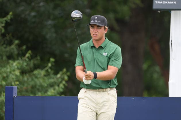 FORT WORTH, TX - MAY 29: Garrick Higgo (RSA) hits from the 12th tee during the second round of the Charles Schwab Challenge on May 29, 2026 at Colonial Country Club in Fort Worth, TX. (Photo by George Walker Icon Sportswire) GOLF: MAY 29 PGA, Golf Herren Charles Schwab Challenge EDITORIAL USE ONLY Icon26052916