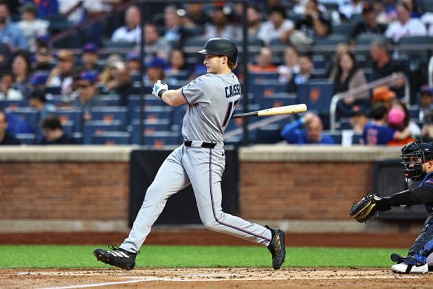 Miami Marlins v New York Mets - MLB, Baseball Herren, USA Miami Marlins player Owen Caissie 17 singles during the third inning of a baseball game against the New York Mets at Citi Field in Corona, New York, on May 29, 2026. Flushing United States  Copyright: xGordonxDonovanx originalFilename:donovan-mlbmiami260529_npqFP.jpg
