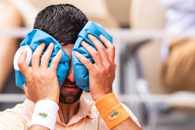 2026 French Open - Day Six Novak Djokovic reacts during his men s singles match against Joao Fonseca on day six of the French Open tennis tournament on Court Philippe Chatrier at the Roland-Garros Complex in Paris, France. Paris France  Copyright: xIbrahimxEzzatx originalFilename:ezzat-notitle260529_np4ly.jpg