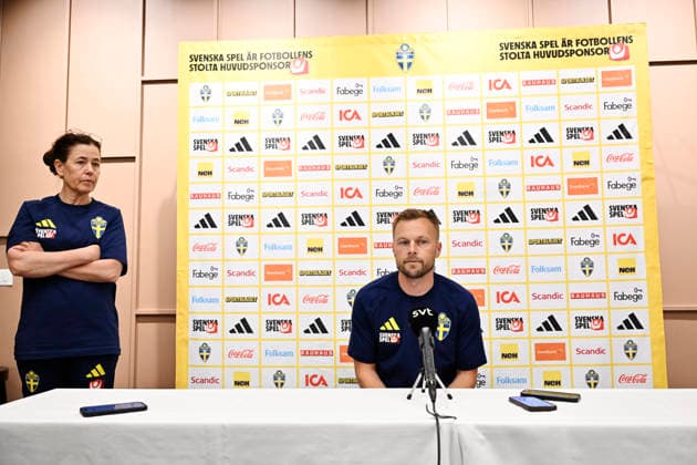 STOCKHOLM, SWEDEN 20260530 Assistant national team coach Sebastian Larsson during a press conference with the national teams management staff at the Scandic Park players hotel ahead of the World Cup STOCKHOLM SWEDEN x10050x  Copyright: xPontusxLundahl TTx PRESSTRÄFF LANDSLAGET LEDARSTAB INFÖR FOTBOLLS-VM