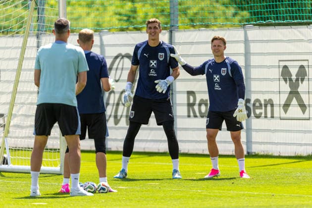 SOCCER - AUT vs TUN, test match VIENNA,AUSTRIA,30.MAY.26 - SOCCER - OEFB international test match, Austria vs Tunisia, preview, training team AUT. Image shows Florian Wiegele and Patrick Pentz (AUT).  GEPAxpictures xPhilippxBrem