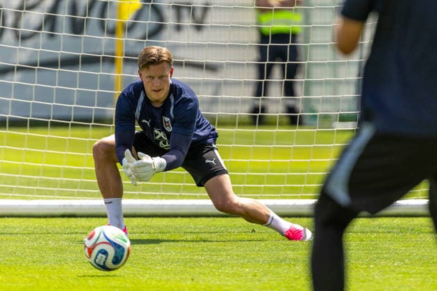 SOCCER - AUT vs TUN, test match VIENNA,AUSTRIA,30.MAY.26 - SOCCER - OEFB international test match, Austria vs Tunisia, preview, training team AUT. Image shows Patrick Pentz (AUT).  GEPAxpictures xPhilippxBrem
