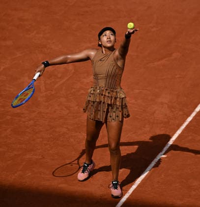 2026 French Open, Roland-Garros - Day 7 PARIS, FRANCE - MAY 30: Naomi Osaka of Japan in action against Iva Jovic (not seen) of the and United States in the women s singles match on day 7 of the French Open tennis tournament at theRoland-Garros Complex in Paris on May 30, 2026. Mustafa Yalcin Anadolu Paris France. Editorial use only. Please get in touch for any other usage.  Copyright: x2026xAnadoluxMustafaxYalcinx