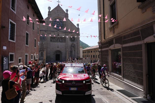 The pack rides during Stage 20 of the Giro d™Italia, from Gemona del Friuli to Piancavallo, Italy, Saturday,May 30, 2026.  Copyright: xFabioxFerrarix xLaPressex