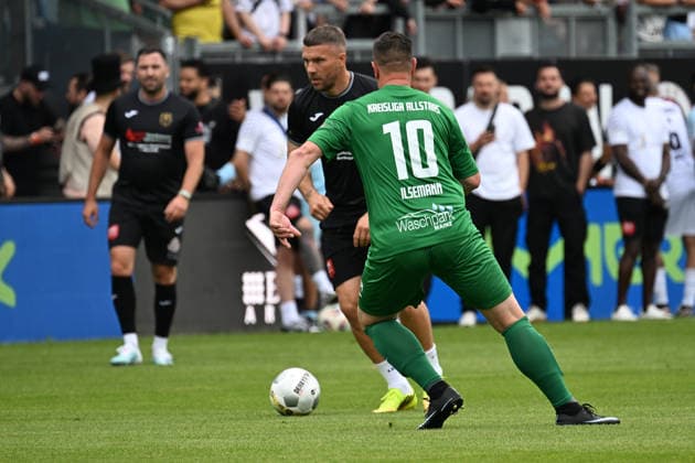 30 05 2026, xsvx, Football Langholz Cup 2026, v l Lukas Podolski Ilsemann Wiesbaden
