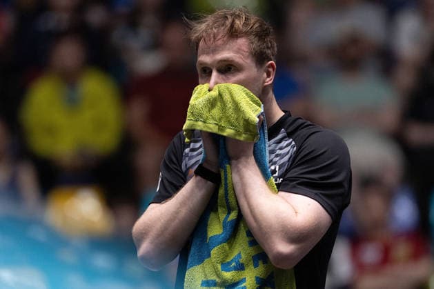 Benedikt Duda GER, TTC Schwalbe Bergneustadt the players are struggling with the heat in the arena during the semifinal matches Borussia Düsseldorf TTC Schwalbe of the Liebherr TTBL Final4 at the Süwag Energie ARENA on May 30, 2026, in Frankfurt, Germany Copyright: JoaquimxFerreira