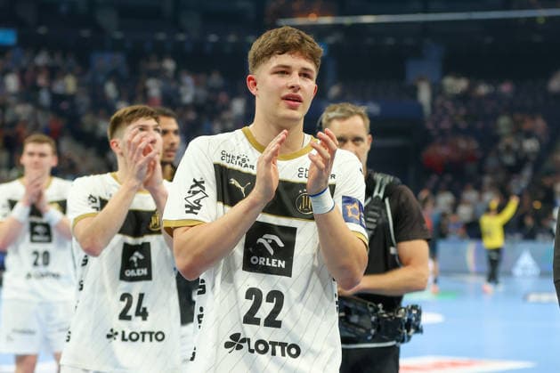 30 05 2026 ,xgox, Handball EHF European League Semi-Final Montpellier Handball THW Kiel emspor, f l Rasmus Ankermann Kiel, 22 Celebrating the victory, cheering after the end of the match Hamburg