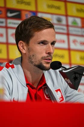 Wroclaw 30.05.2026. Football. Poland national team, Nationalteam press conference, PK, Pressekonferenz ahead of the International Friendly, Länderspiel, Nationalmannschaft match against Ukraine in Wroclaw, Poland --- Pilka nozna. Konferencja prasowa reprezentacji Polski przed meczem towarzyskim przeciwko Ukrainie. Persons shown: Tomasz Kedziora Fot. Tomasz Karczewski Arena Akcji NEWSPIX.PL --- newspix.pl POLAND OUT! 