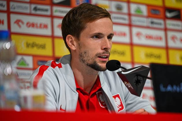 Wroclaw 30.05.2026. Football. Poland national team, Nationalteam press conference, PK, Pressekonferenz ahead of the International Friendly, Länderspiel, Nationalmannschaft match against Ukraine in Wroclaw, Poland --- Pilka nozna. Konferencja prasowa reprezentacji Polski przed meczem towarzyskim przeciwko Ukrainie. Persons shown: Tomasz Kedziora Fot. Tomasz Karczewski Arena Akcji NEWSPIX.PL --- newspix.pl POLAND OUT! 