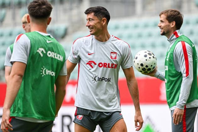 Wroclaw 30.05.2026. Football. Poland national team, Nationalteam official training ahead of the International Friendly, Länderspiel, Nationalmannschaft match against Ukraine in Wroclaw, Poland --- Pilka nozna. Trening reprezentacji Polski przed meczem towarzyskim przeciwko Ukrainie. Persons shown: Robert Lewandowski Fot. Tomasz Karczewski Arena Akcji NEWSPIX.PL --- newspix.pl POLAND OUT! 