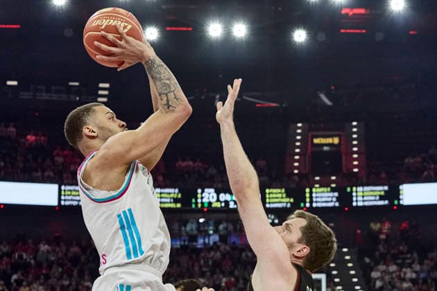 German Basketball Bundesliga BBL , FC Bayern München Basketball vs TELEKOM BASKETS Bonn, Munich FC Bayern Basketball, Bonn TELEKOM BASKETS, 2026 05 30 in Munich SAP Garden COMITHIER Alijah TELEKOM BASKETS Bonn Small Forward SF Nr2 BON2 , OBST Andreas FC Bayern München Basketball Shooting Guard SG Nr13 FCBB13 sportworld Munich SAP Garden Bayern Germany