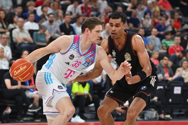 Patrick HECKMANN Bonn , Action,duel against Oscar DA SILVA FCB Basketball BBL,Season 2025 2026 ,1 Play Off Semifinal FC Bayern Muenchen Telekom Baskets Bonn on 30 05 2025, S A P G A R D EN