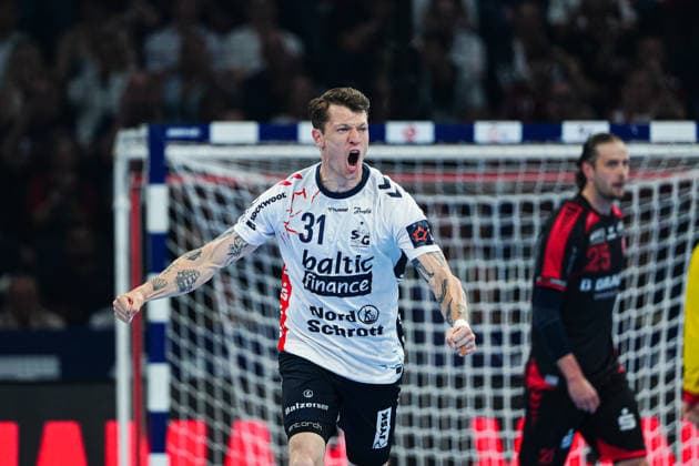 Goal celebration Emil Manfeldt Jakobsen SG Flensburg Handewitt, 31 GER, MT Melsungen vs SG Flensburg Handewitt, Handball, EHF European League, Semi-final, Season 2025 2026, 30 05 2026 GER, MT Melsungen vs SG Flensburg Handewitt, Handball, EHF European League, Semi-final, Season 2025 2026, 30 05 2026 Hamburg Copyright: xEibner-Pressefoto MarcelxvonxFehrnx EP_MFN