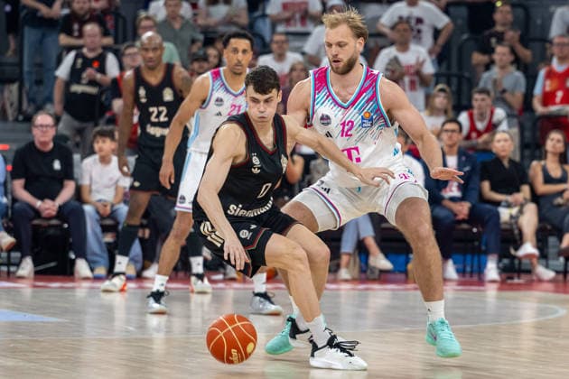 Neno Dimitrijevic 0 FC Bayern Basketball in duel with Melvin Jostmann 12 Telekom Baskets Bonn , FC Bayern Basketball vs Telekom Baskets Bonn, BBL, Semifinal 1, 30 05 2026 Muenchen Bayern Germany Copyright: xkolbert-press UlrichxGamelx