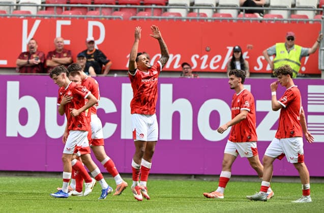 Soccer Oberliga season 2025 26 Fritz Walter Stadion 30 052026 1 FC KaiserslauternU21 fck FV Eppelborn ep Melvin Joe WIESNET 1 FC Kaiserslautern U21 , mi, scored the 4 0 1 FC Kaiserslautern