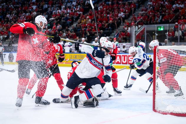 260530 Eskild Bakke Olsen of Norway during the 2026 IIHF Ice Hockey World Championship semifinal match between Switzerland and Norway on May 30, 2026 in Zurich Photo Jesper Zerman BILDBYRAN kod JZ JZ0737 ishockey ice hockey ishockey vm 2026 vm 2026 iihf world championship semifinal semifinals switzerland schweiz norge norway bbeng  Copyright: JESPERxZERMAN BB260530JZ049