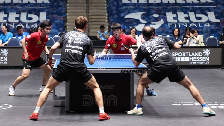 30 05 2026, xrekx, Tischtennis TTBL Final 4, Borussia Düsseldorf TTC Schwalbe Bergneustadt v l Yongyin Li Borussia Duesseldorf Adrien Rassenfosse TTC Schwalbe Bergneustadt Dang Qiu Borussia Duesseldorf Leo de Nodrest TTC Schwalbe Bergneustadt DFL DFB REGULATIONS PROHIBIT ANY USE OF PHOTOGRAPHS as IMAGE SEQUENCES and or QUASI VIDEO Frankfurt am Main
