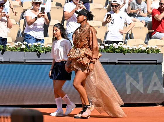 Tennis -Internationaux de France - Roland Garros 2026 - ITF - 30 05 2026 - French Open Paris 30.05.2026 Naomi Osaka (JAP) has turned the clay courts of Roland Garros into her personal runway with a headline-grabbing, two-piece custom court-ure ensemble designed by Swiss couturier Kevin Germanier and Nike. Described by Osaka as looking like the Eiffel Tower at night . Photo:- Roger Parker International Sports Fotos Ltd Paris Paris France Copyright: xRogerxParkerx