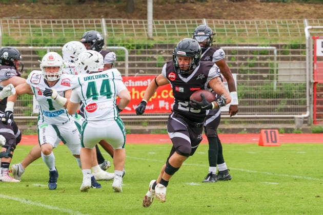 2026 05 30, Berlin Rebels vs Schwäbisch Hall Unicorns, GFL, Mommsenstadion, Berlin Loan Kuci Berlin Rebels, 23 runs with the ball