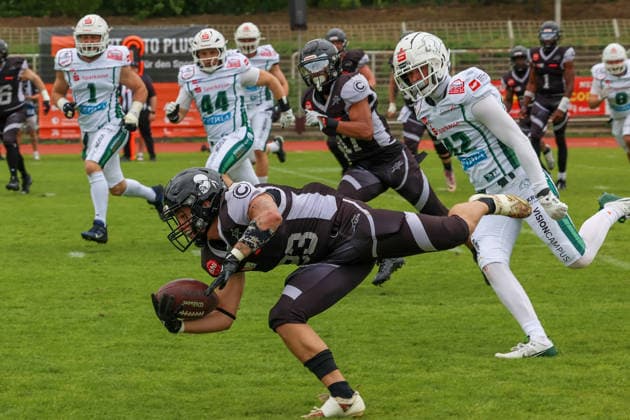2026 05 30, Berlin Rebels vs Schwäbisch Hall Unicorns, GFL, Mommsenstadion, Berlin Loan Kuci Berlin Rebels, 23 picks up one more yard