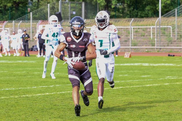 2026 05 30, Berlin Rebels vs Schwäbisch Hall Unicorns, GFL, Mommsenstadion, Berlin Jermaine Eniyagu Berlin Rebels, 17 in the end zone