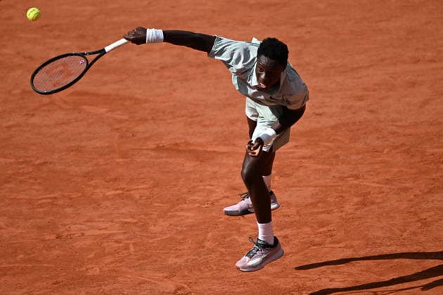 2026 French Open, Roland-Garros - Day 7 PARIS, FRANCE - MAY 30: Moise Kouame of France competes against Alejandro Tabilo (not seen) of Chile during their men s singles third round match on day seven of the French Open (Roland Garros) tennis tournament in Paris, France, on May 30, 2026. Burak Akbulut Anadolu Paris France. Editorial use only. Please get in touch for any other usage.  Copyright: x2026xAnadoluxBurakxAkbulutx