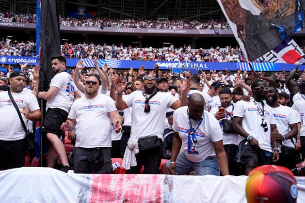May 30, 2026, Budapest, Budapest, Hungary: Fans of Pairs Saint-Germain are seen during the UEFA Champions League Final 2026 match between Paris Saint-Germain and Arsenal FC at Puskas Arena on May 30, 2026 in Budapest, Hungary. Budapest Hungary - ZUMAa181 20260530_zaa_a181_016 Copyright: xDennisxAgyemanx