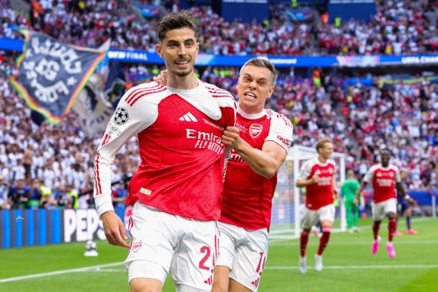 BUDAPEST, HUNGARY - MAY 30: Kai Havertz of Arsenal, Leandro Trossard of Arsenal celebrating the 0-1 during the UEFA Champions League 2026 Final between Paris Saint-Germain and Arsenal FC at Puskas Arena on May 30, 2026 in Budapest, Hungary.  Copyright: xRenexNijhuis MBxMediax