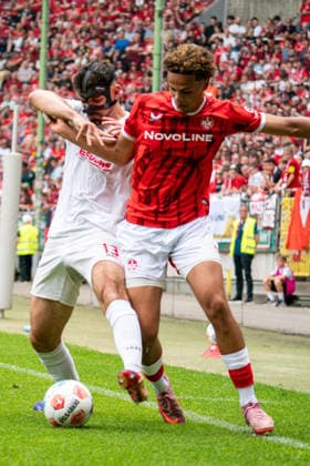 30 05 2026, xdaymx, Soccer Oberliga Rheinland Pfalz Saar, 1 FC Kaiserslautern FV Eppelborn vl Marjanovic, Bono Eppelborn in duel with Chukwukelu, Chinedu FCK DFL DFB REGULATIONS PROHIBIT ANY USE OF PHOTOGRAPHS as IMAGE SEQUENCES and or QUASI VIDEO Kaiserslautern